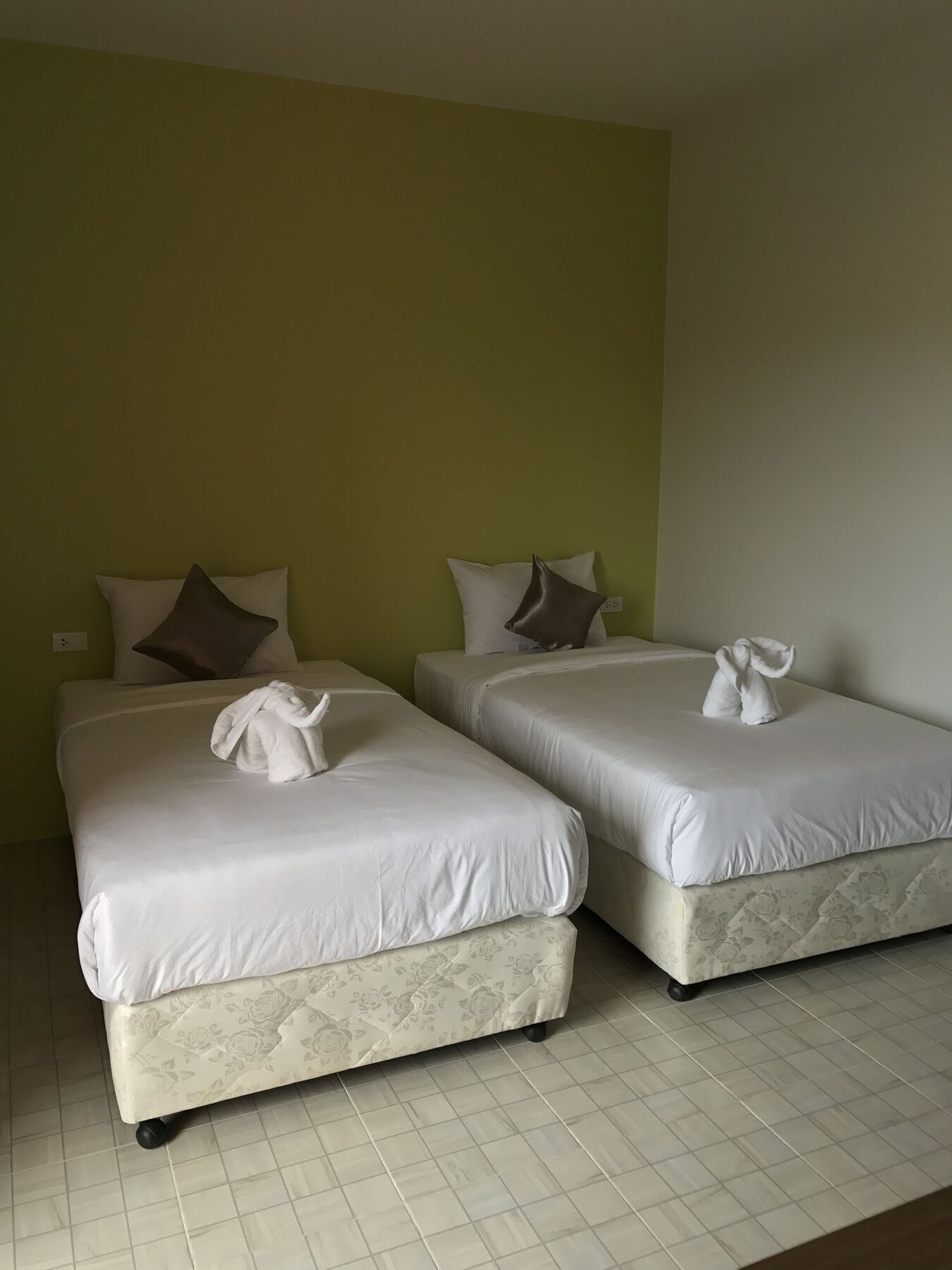 Khao Lak Good View Hotel Exterior foto